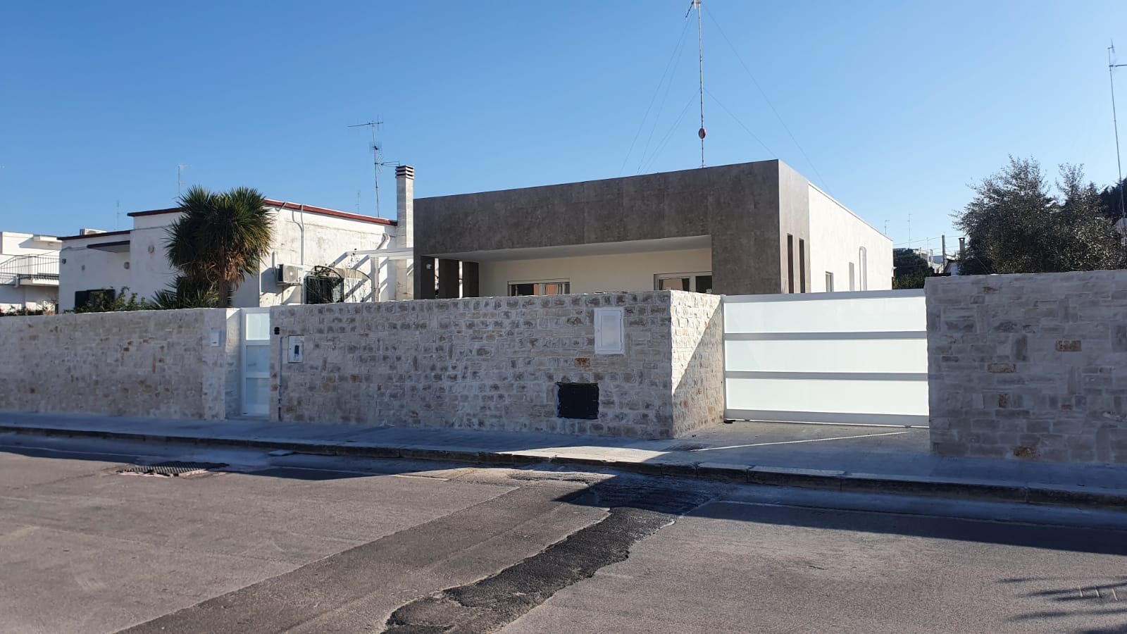CONSEGNA VILLA UNIFAMILIARE BARI - PALESE